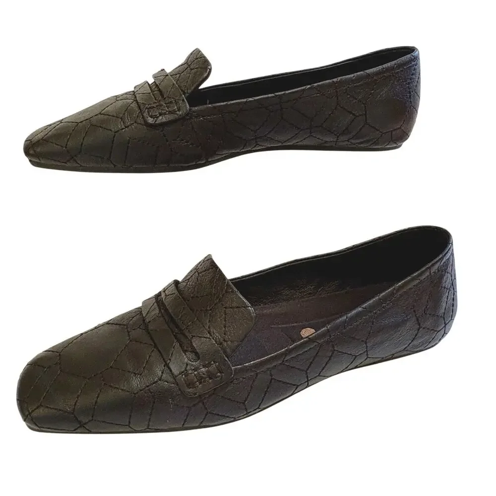Louise et Cie Lo-Alamea Stylish Classic Black Loafer Flats - Women's Size 7.5 M